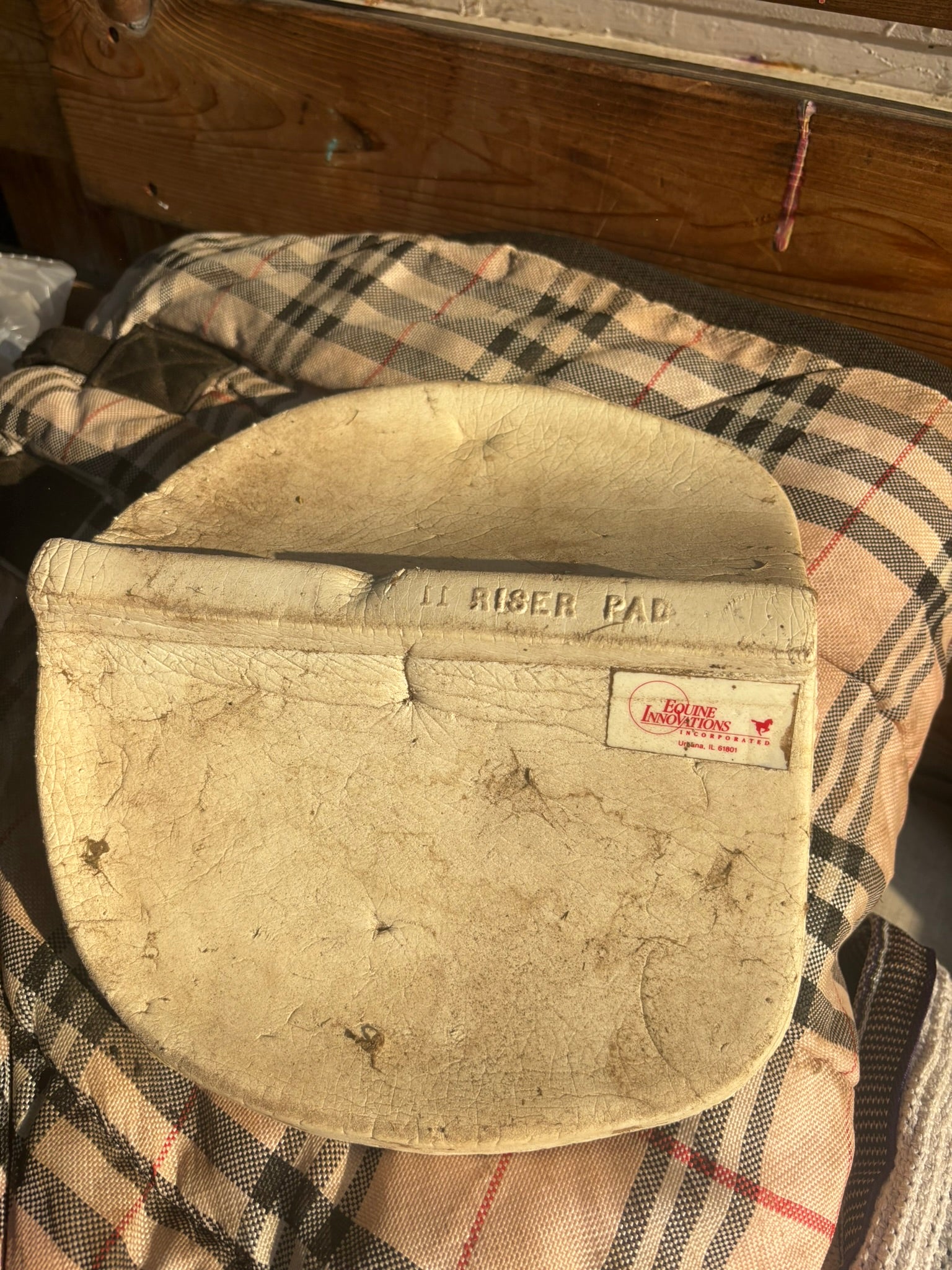 Saddle Pad - Equine Innovations II Riser
