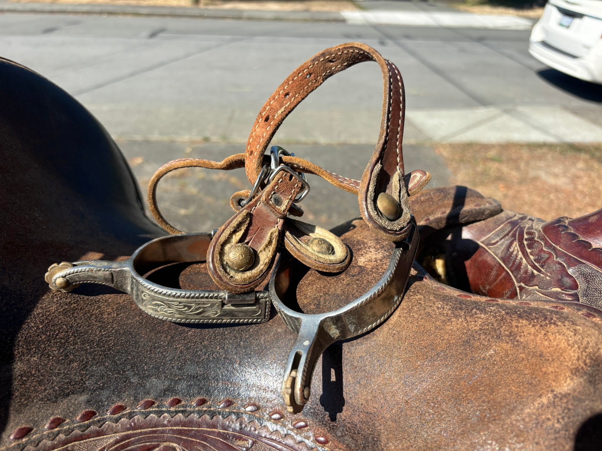 Spurs - Engraved Spurs w/Shank and Rowel
