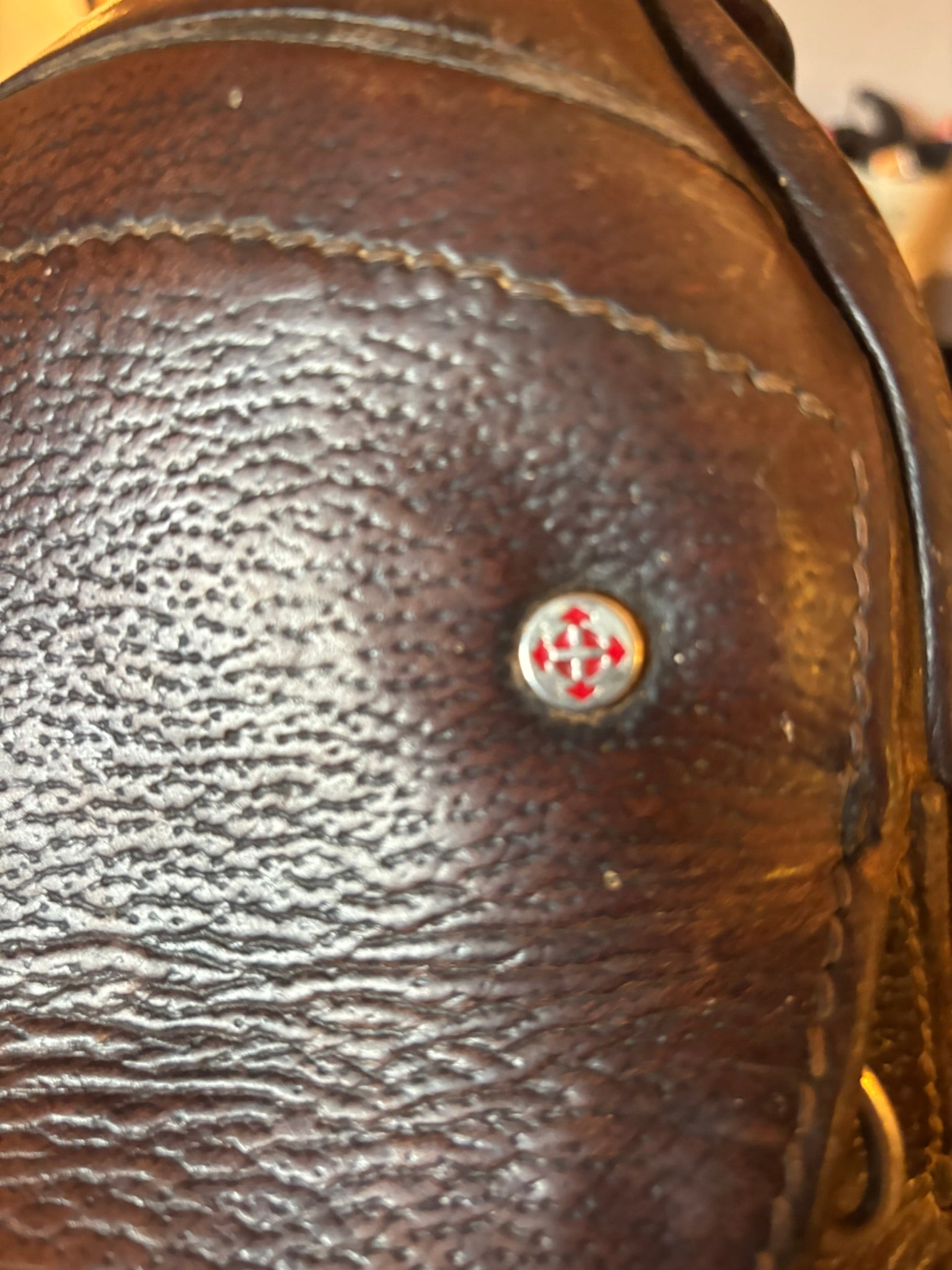 Courbette Derby Jumping Saddle - 16"