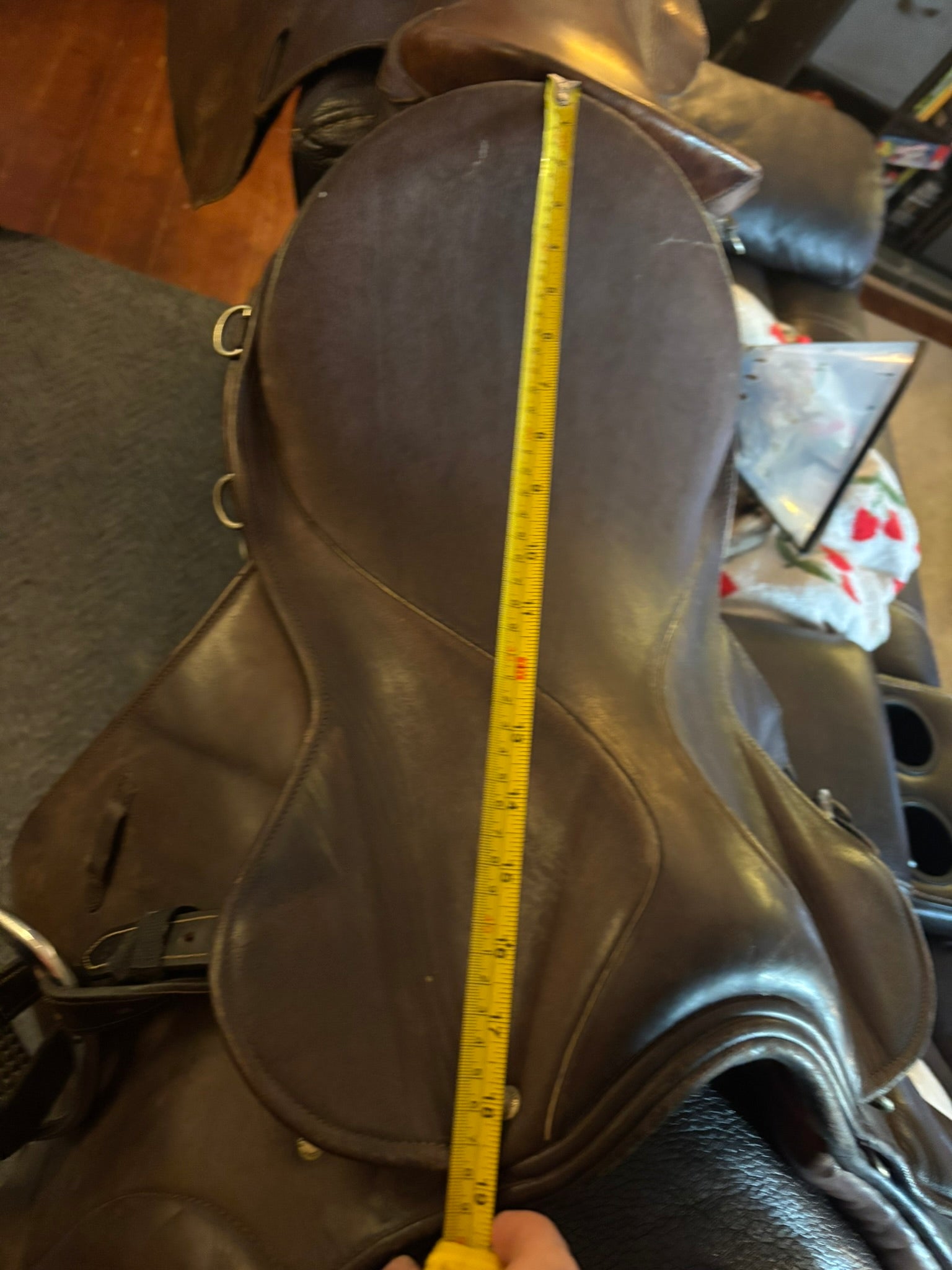 Courbette Derby Jumping Saddle - 16"